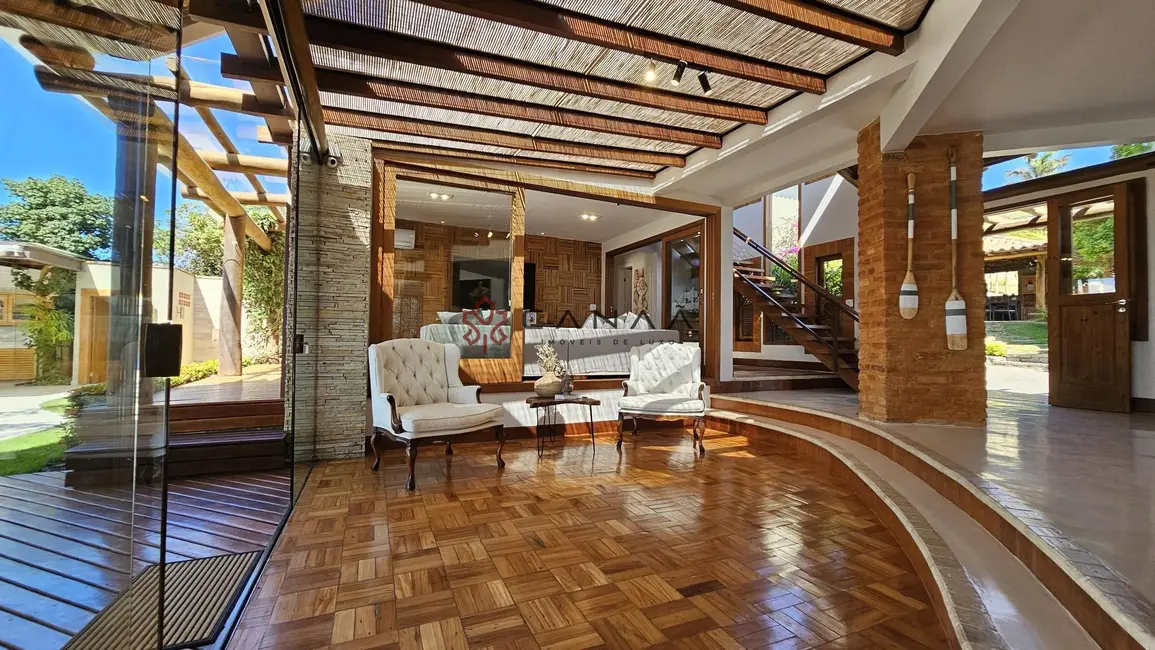 Foto 6 de Casa com 8 quartos à venda, 550m2 em Armacao Dos Buzios - RJ