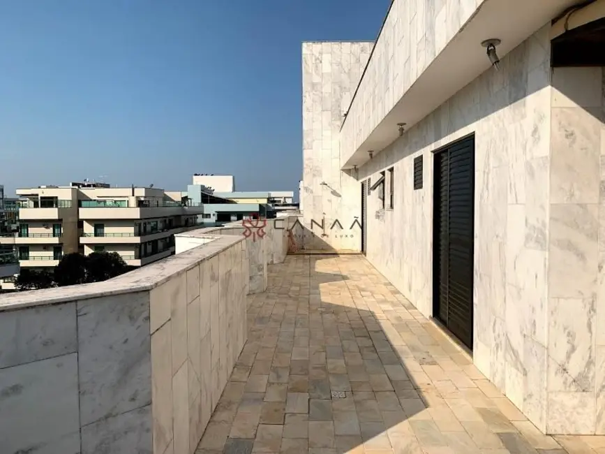 Foto 2 de Cobertura com 4 quartos à venda, 193m2 em Vila Nova, Cabo Frio - RJ