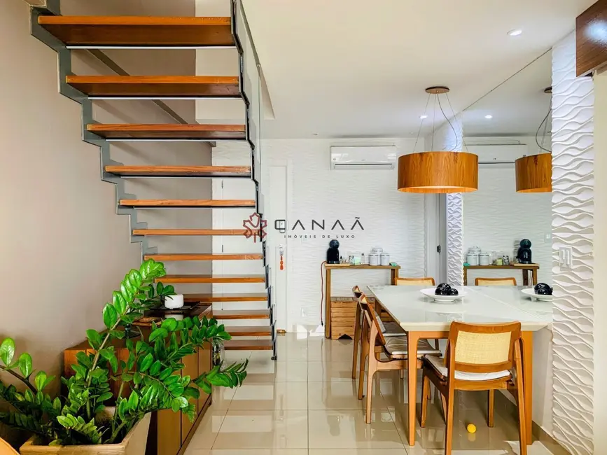 Cobertura com 3 quartos à venda, 150m2 em Braga, Cabo Frio - RJ - imagem 3 Foto 3 de Cobertura com 3 quartos à venda, 150m2 em Braga, Cabo Frio - RJ