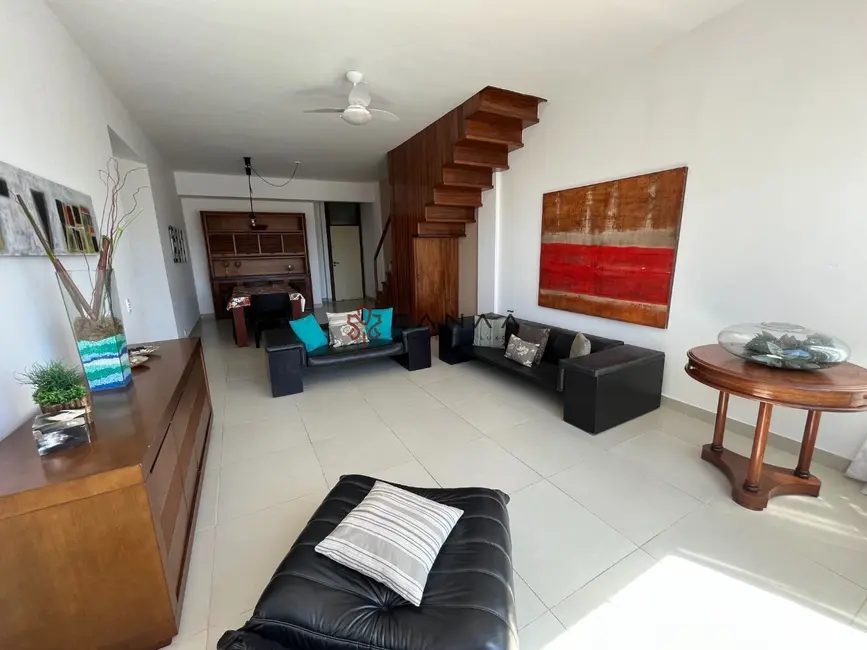 Foto 5 de Cobertura com 4 quartos à venda, 260m2 em Algodoal, Cabo Frio - RJ