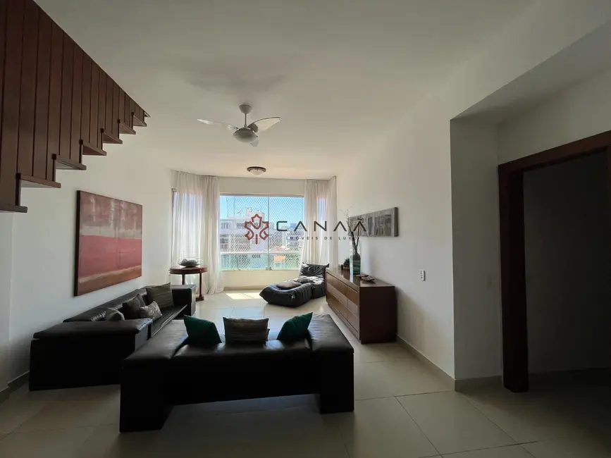 Foto 4 de Cobertura com 4 quartos à venda, 260m2 em Algodoal, Cabo Frio - RJ