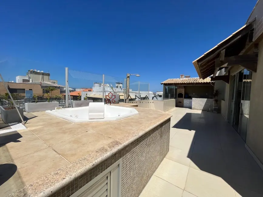 Foto 1 de Cobertura com 4 quartos à venda, 260m2 em Algodoal, Cabo Frio - RJ