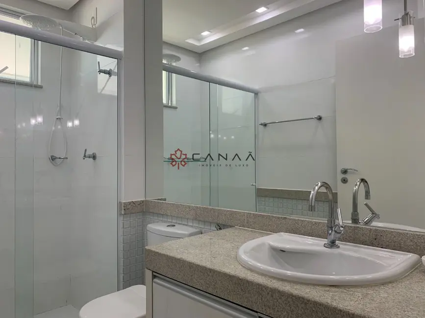 Foto 8 de Apartamento com 3 quartos à venda, 180m2 em Cabo Frio - RJ