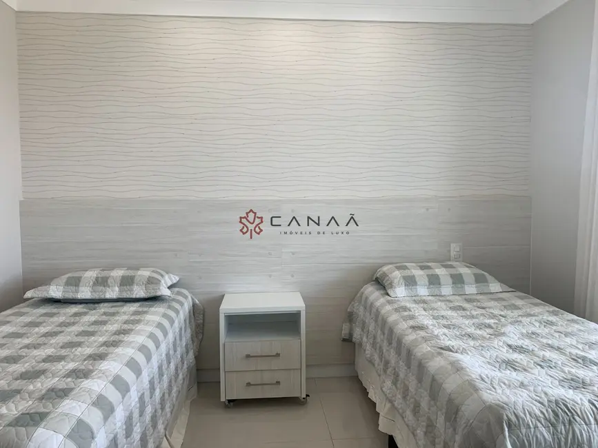 Foto 9 de Apartamento com 3 quartos à venda, 180m2 em Cabo Frio - RJ