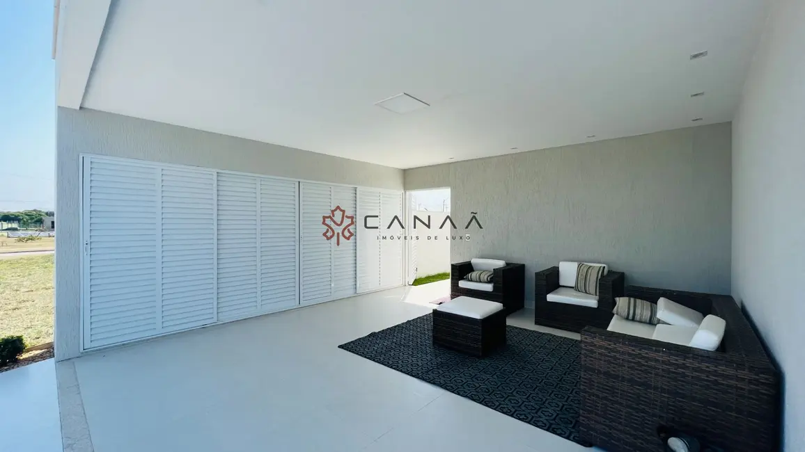 Casa de Condomínio com 5 quartos à venda, 294m2 em Peró, Cabo Frio - RJ - imagem 2 Foto 2 de Casa de Condomínio com 5 quartos à venda, 294m2 em Peró, Cabo Frio - RJ