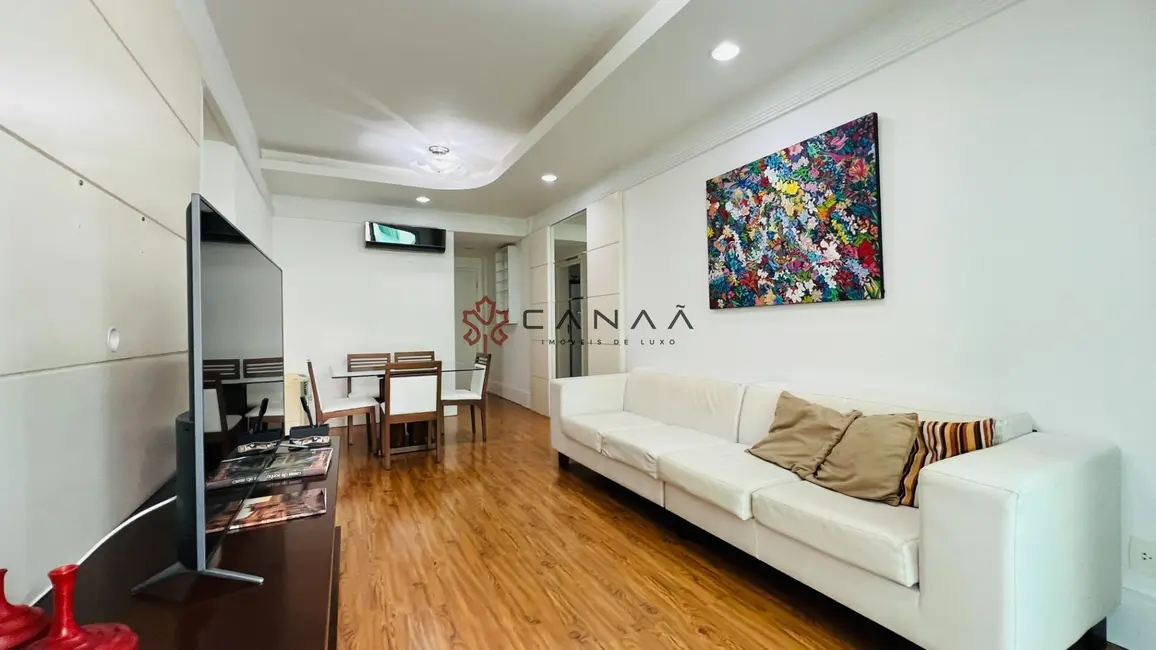 Apartamento com 3 quartos à venda, 120m2 em Centro, Cabo Frio - RJ - imagem 3 Foto 3 de Apartamento com 3 quartos à venda, 120m2 em Centro, Cabo Frio - RJ