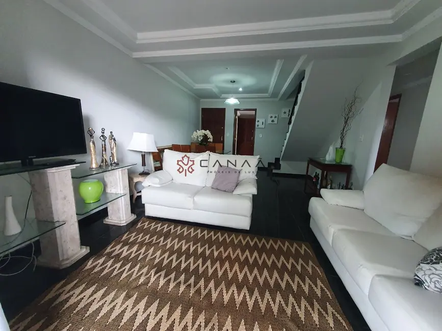 Cobertura com 4 quartos à venda, 170m2 em Itajuru, Cabo Frio - RJ - imagem 2 Foto 2 de Cobertura com 4 quartos à venda, 170m2 em Itajuru, Cabo Frio - RJ