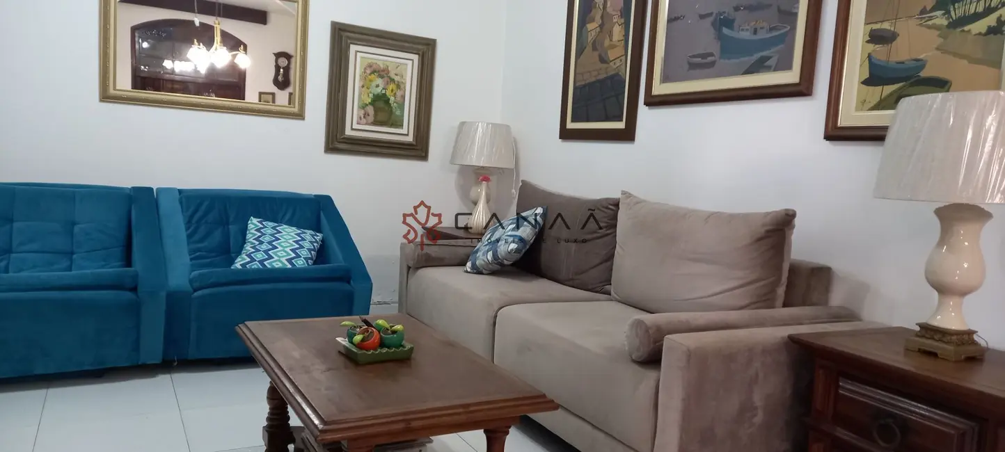 Casa com 3 quartos à venda, 200m2 em Passagem, Cabo Frio - RJ - imagem 8 Foto 8 de Casa com 3 quartos à venda, 200m2 em Passagem, Cabo Frio - RJ