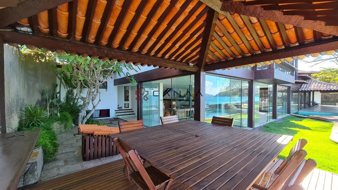 Foto 9 de Casa com 9 quartos à venda, 600m2 em Armacao Dos Buzios - RJ