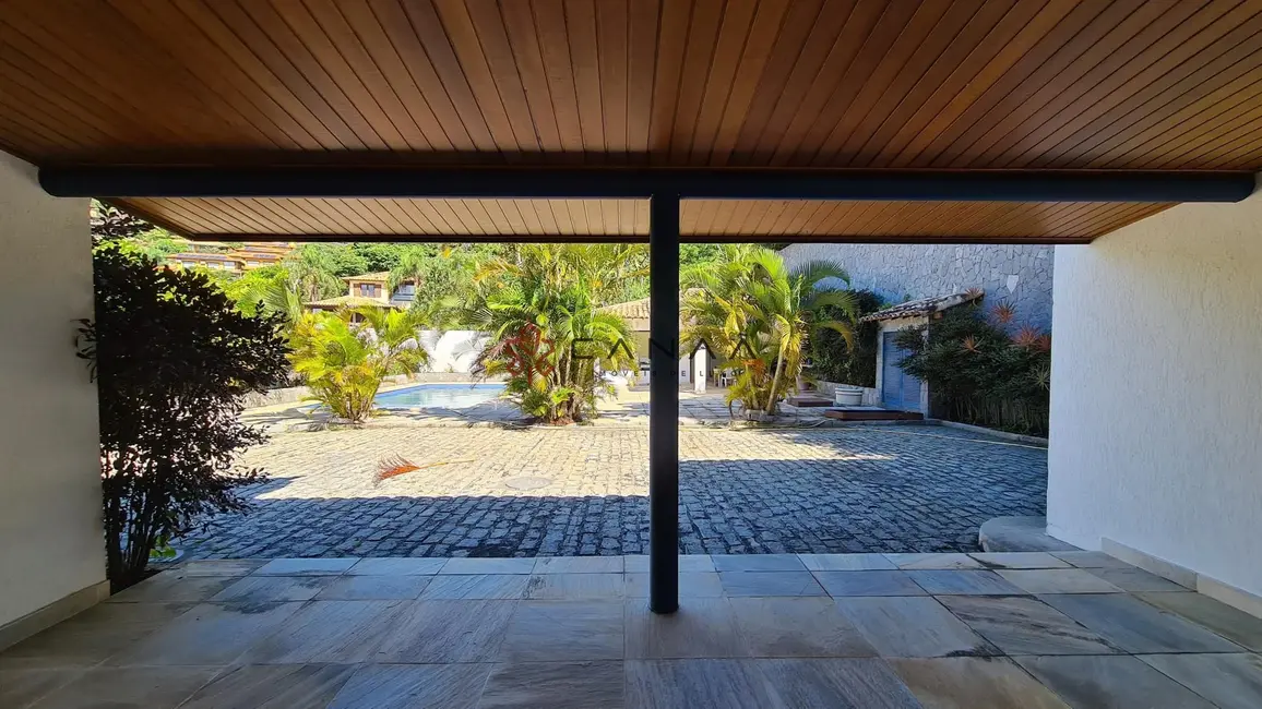Foto 5 de Casa com 7 quartos à venda, 600m2 em Armacao Dos Buzios - RJ