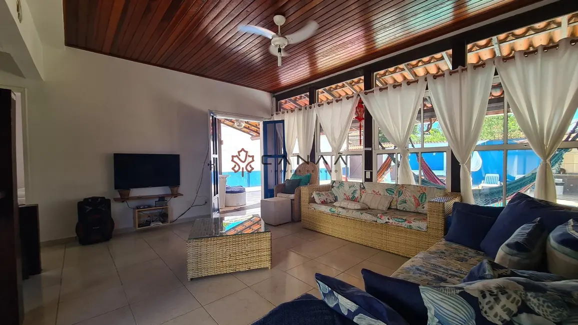 Foto 6 de Casa com 7 quartos à venda, 250m2 em Armacao Dos Buzios - RJ