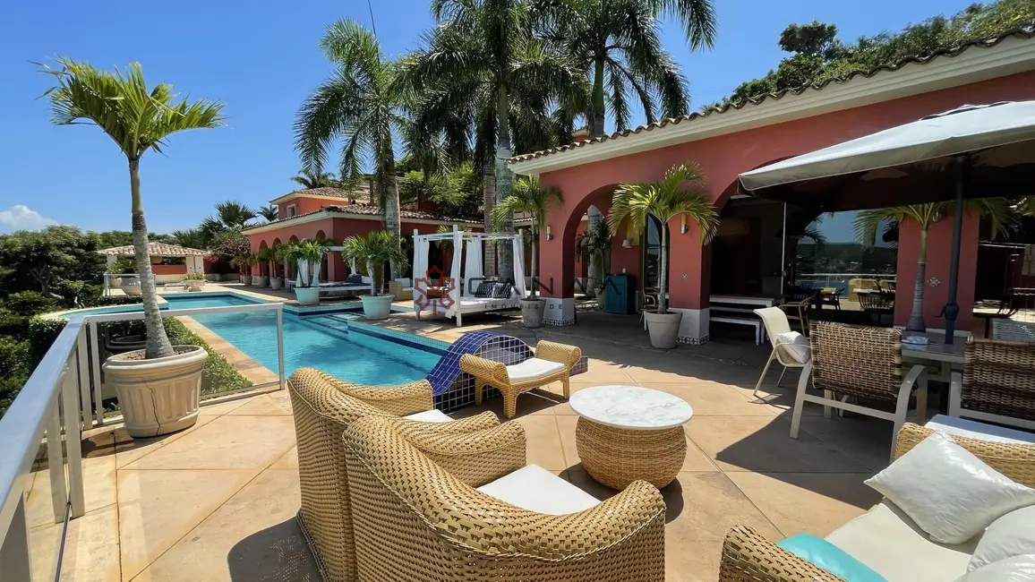 Foto 1 de Casa com 6 quartos à venda, 600m2 em Armacao Dos Buzios - RJ