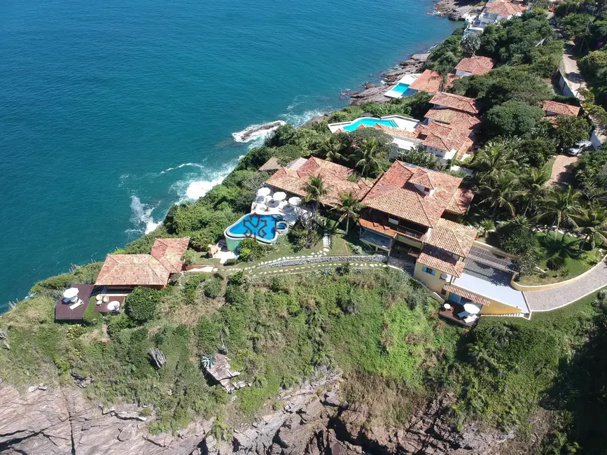 Foto 2 de Casa com 5 quartos à venda, 720m2 em Armacao Dos Buzios - RJ