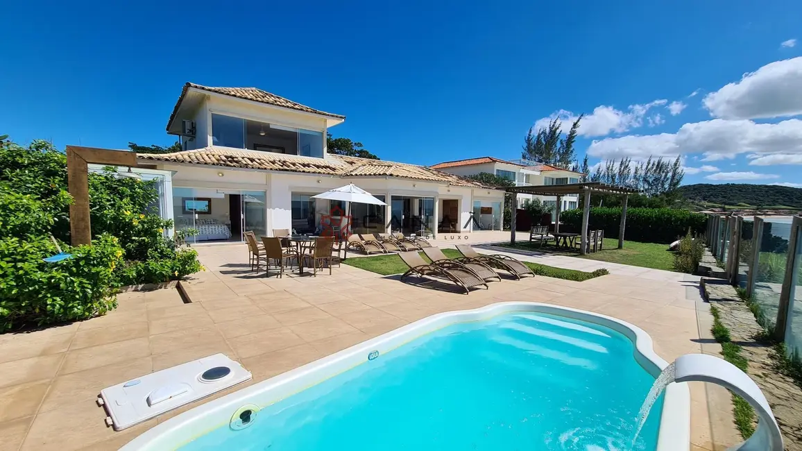 Foto 1 de Casa com 7 quartos à venda, 450m2 em Armacao Dos Buzios - RJ