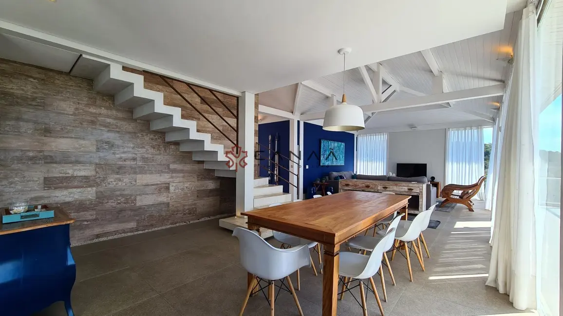 Foto 6 de Casa com 8 quartos à venda, 550m2 em Armacao Dos Buzios - RJ