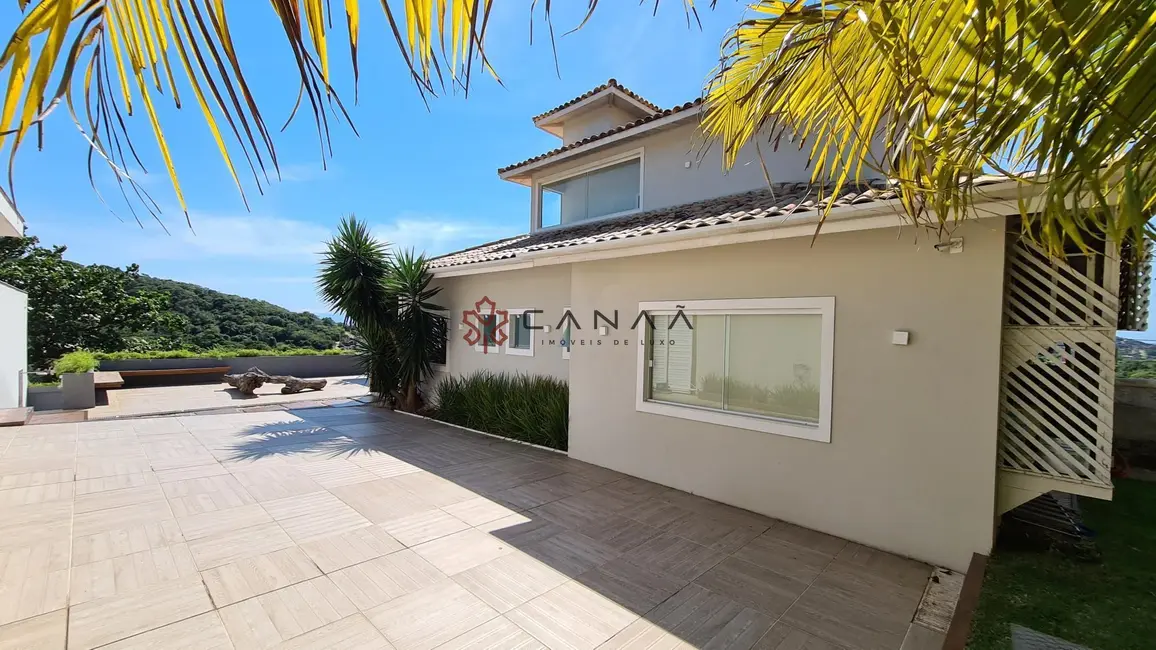 Foto 5 de Casa com 8 quartos à venda, 550m2 em Armacao Dos Buzios - RJ