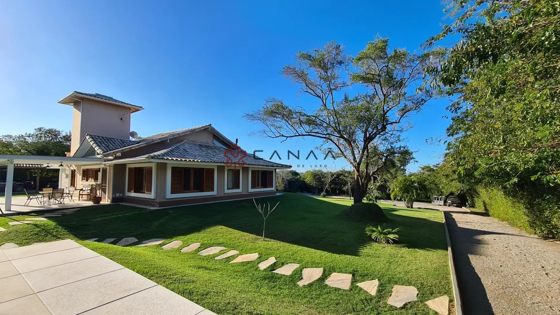 Foto 3 de Casa com 4 quartos à venda, 486m2 em Armacao Dos Buzios - RJ