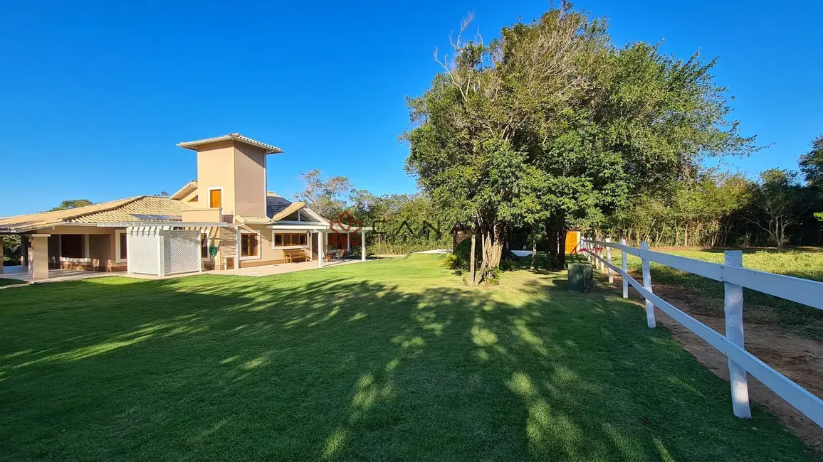Foto 4 de Casa com 4 quartos à venda, 486m2 em Armacao Dos Buzios - RJ