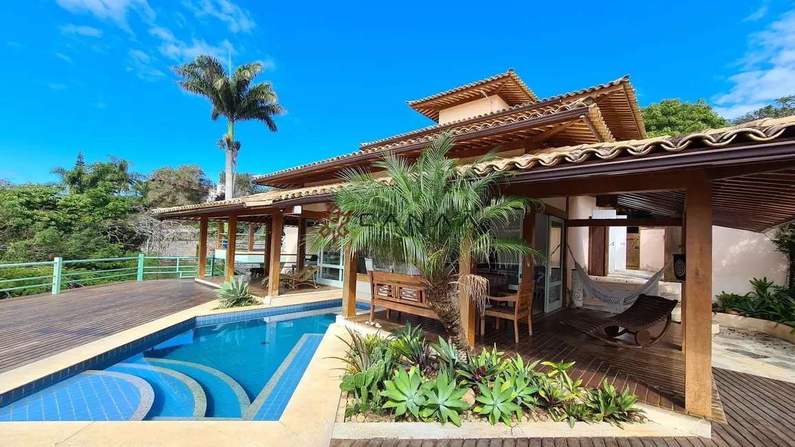 Foto 1 de Casa com 6 quartos à venda, 500m2 em Armacao Dos Buzios - RJ