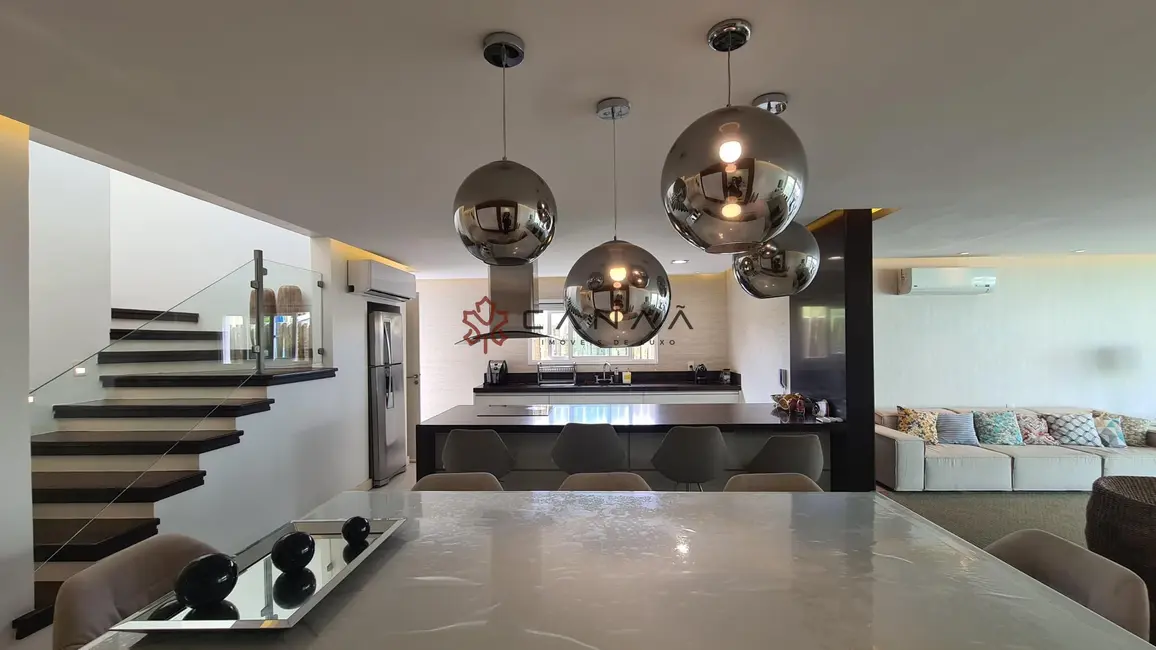 Foto 2 de Casa de Condomínio com 6 quartos à venda, 250m2 em Armacao Dos Buzios - RJ