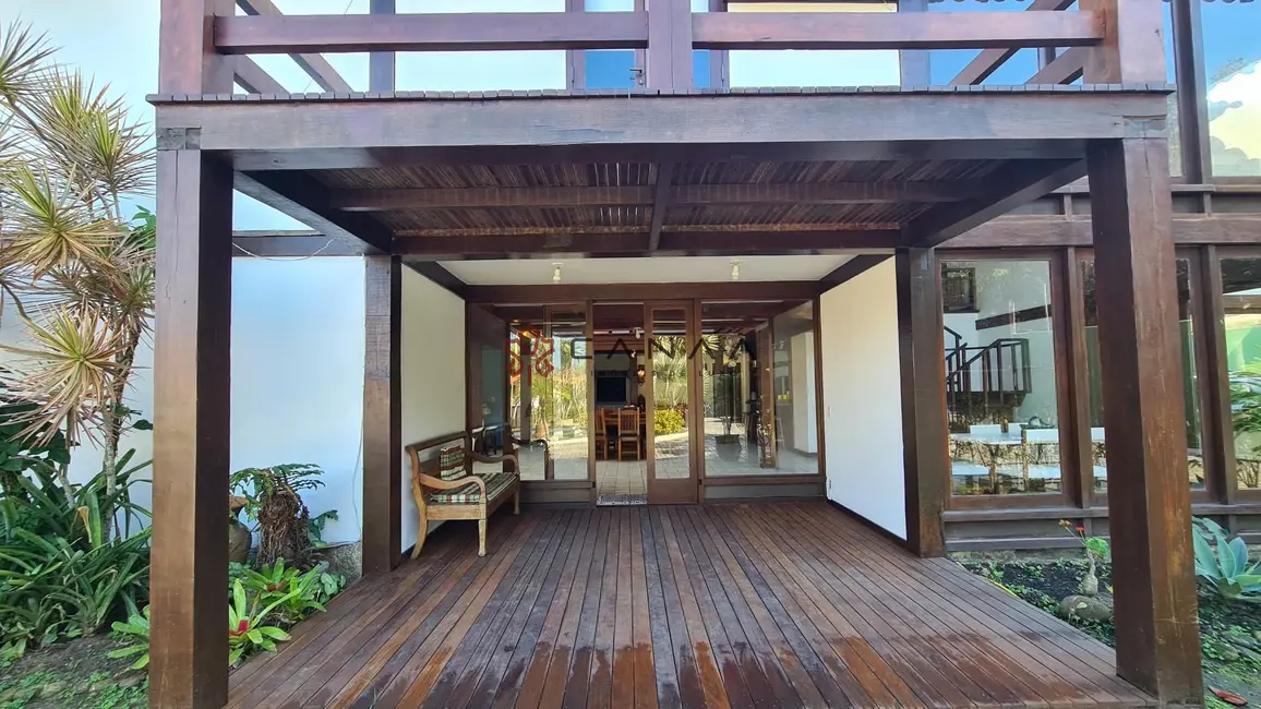 Foto 3 de Casa de Condomínio com 7 quartos à venda, 600m2 em Armacao Dos Buzios - RJ
