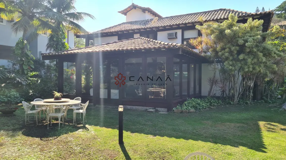 Foto 7 de Casa de Condomínio com 7 quartos à venda, 600m2 em Armacao Dos Buzios - RJ