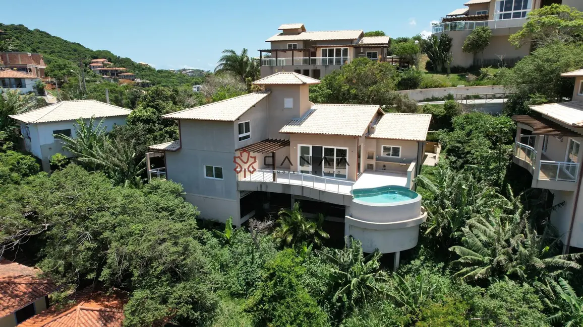 Foto 2 de Casa de Condomínio com 4 quartos à venda, 253m2 em Armacao Dos Buzios - RJ