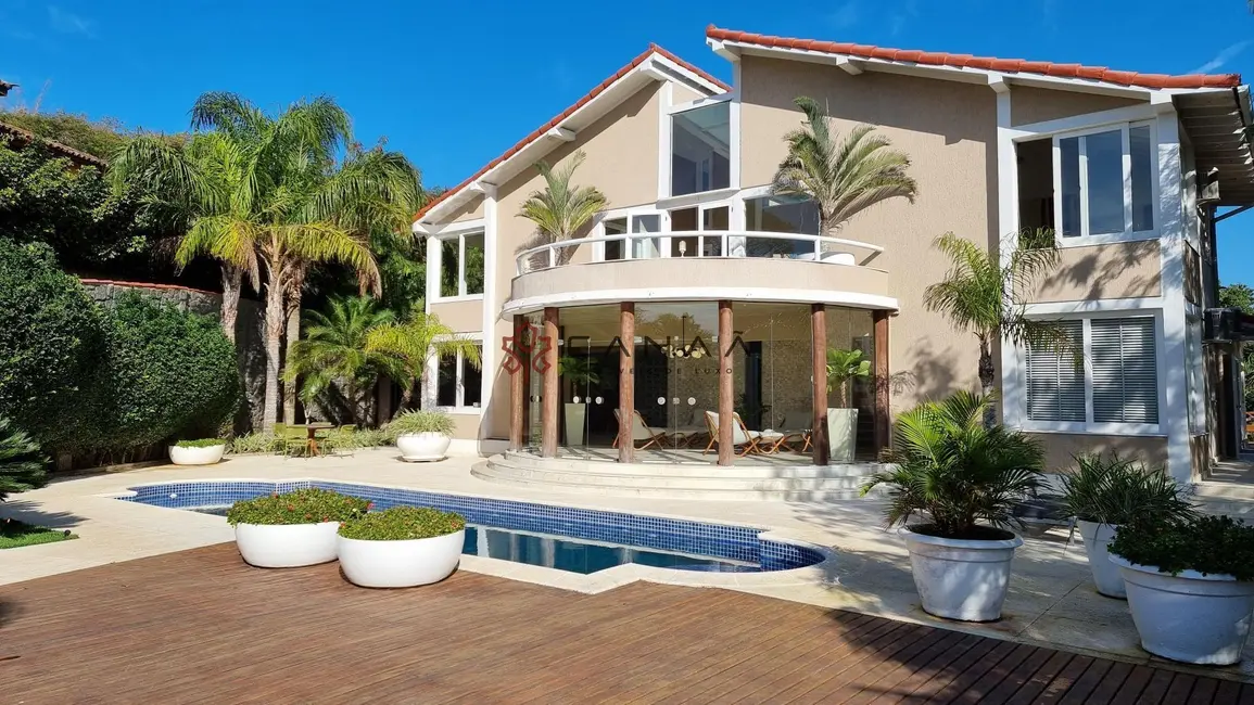 Foto 2 de Casa com 6 quartos à venda, 800m2 em Armacao Dos Buzios - RJ