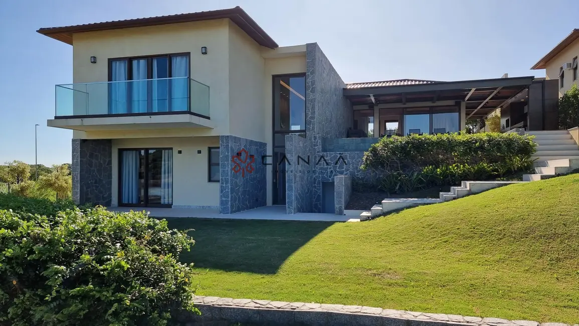 Foto 2 de Casa de Condomínio com 5 quartos à venda, 500m2 em Armacao Dos Buzios - RJ