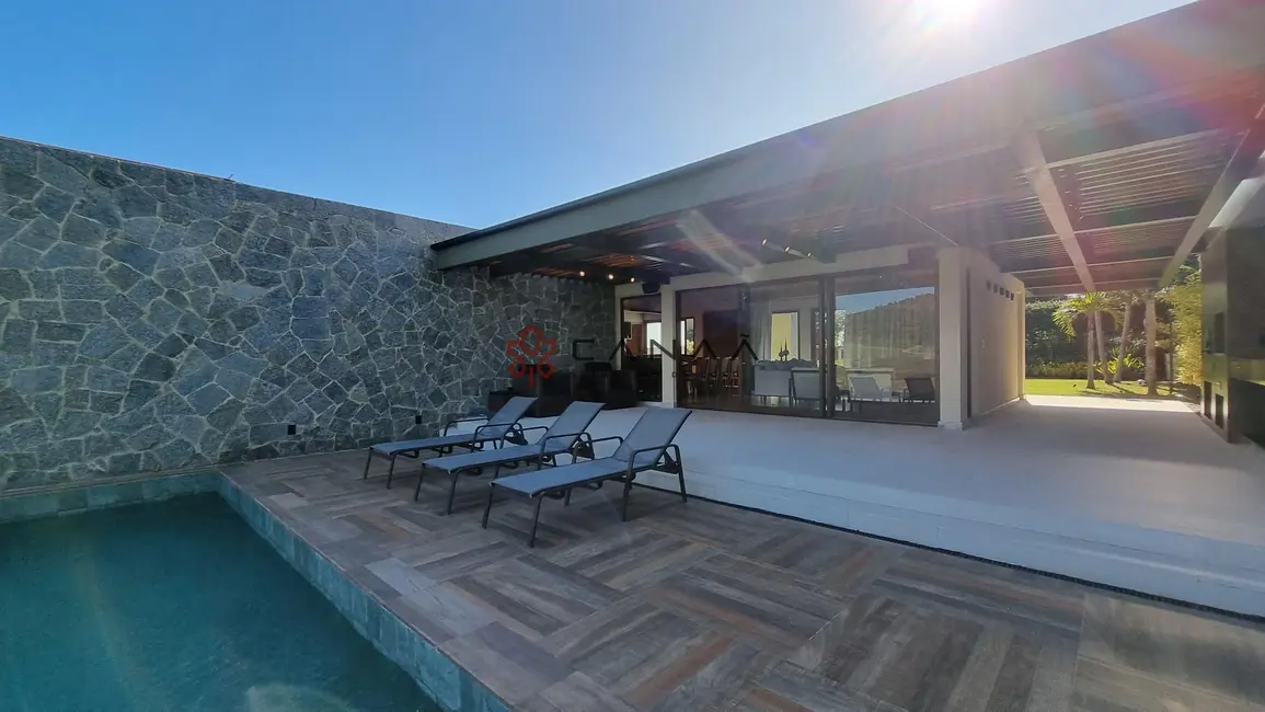 Foto 7 de Casa de Condomínio com 5 quartos à venda, 500m2 em Armacao Dos Buzios - RJ