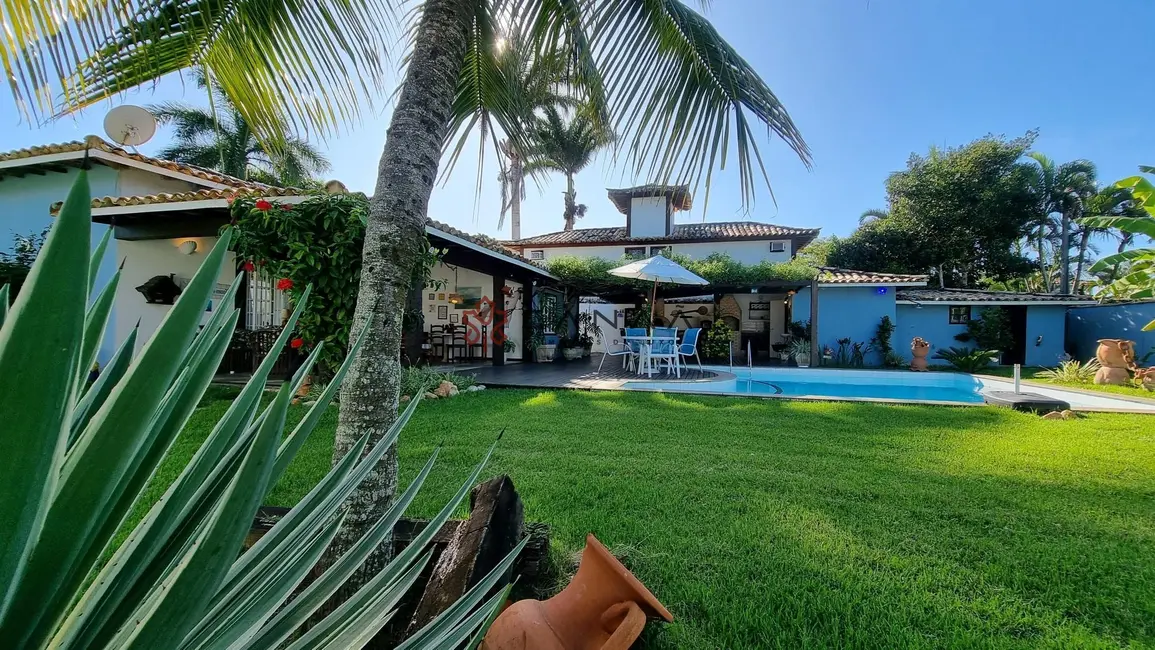 Foto 2 de Casa com 6 quartos à venda, 300m2 em Armacao Dos Buzios - RJ