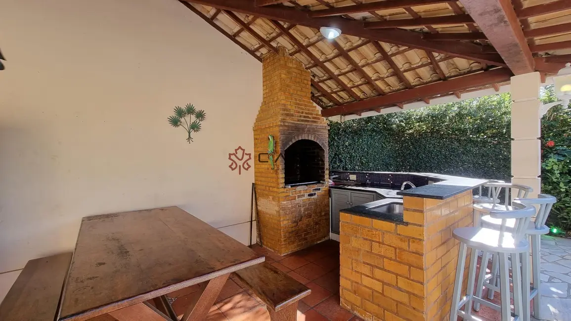 Foto 8 de Casa com 7 quartos à venda, 450m2 em Armacao Dos Buzios - RJ