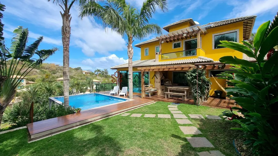 Foto 2 de Casa com 5 quartos à venda, 320m2 em Armacao Dos Buzios - RJ