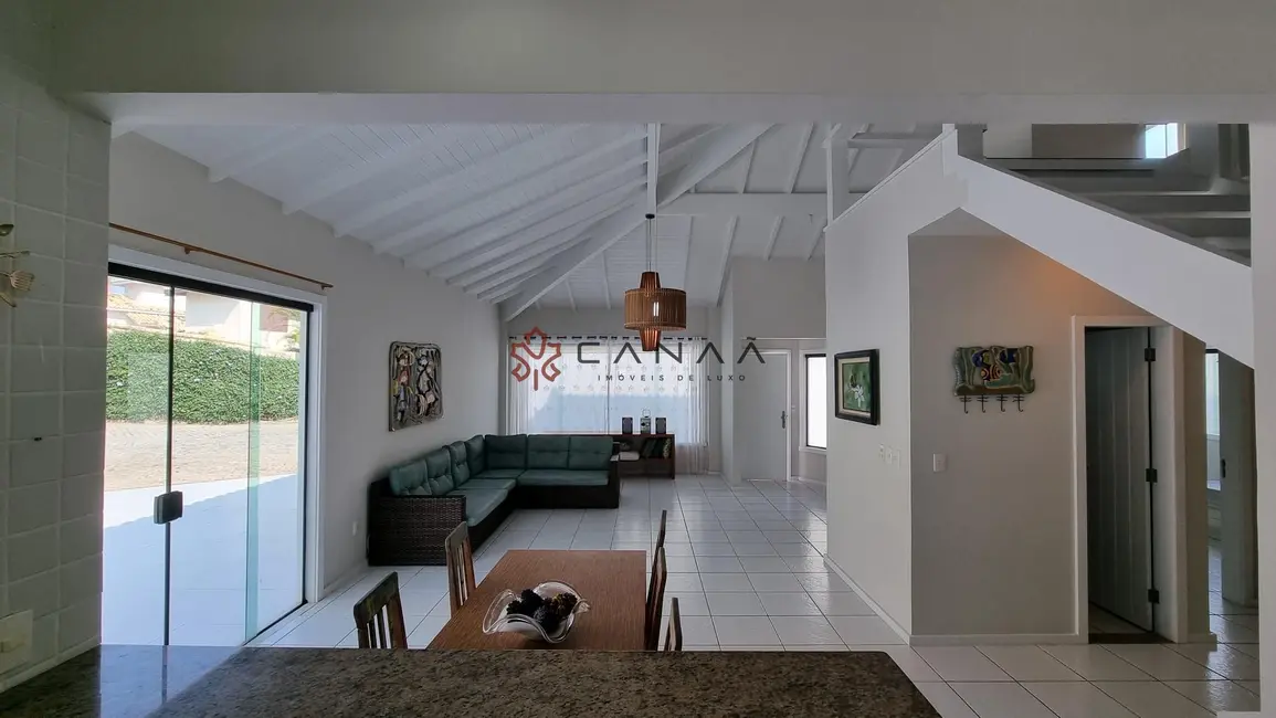 Foto 5 de Casa com 4 quartos à venda, 170m2 em Armacao Dos Buzios - RJ