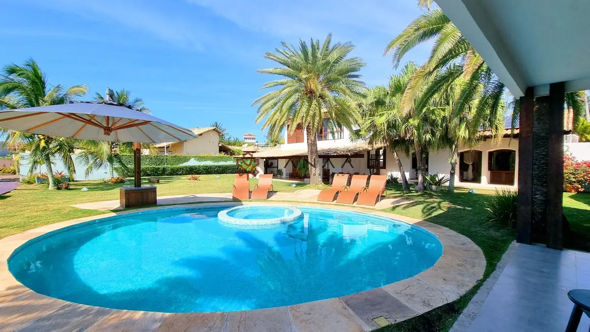 Foto 1 de Casa com 4 quartos à venda, 452m2 em Ogiva, Cabo Frio - RJ