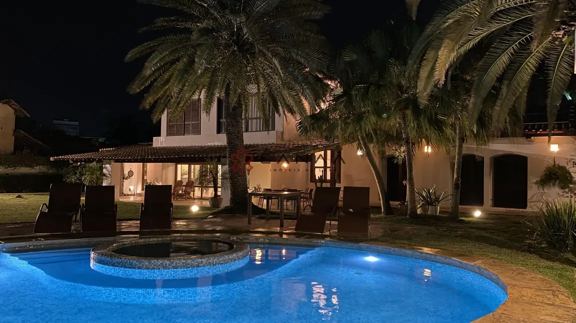 Foto 3 de Casa com 4 quartos à venda, 452m2 em Ogiva, Cabo Frio - RJ