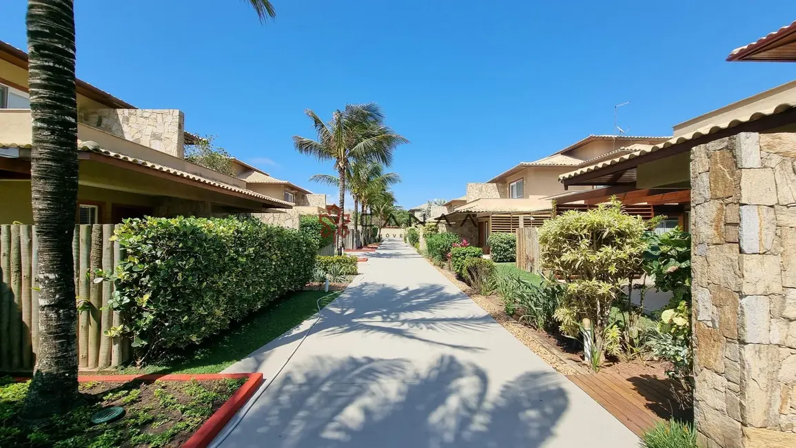 Foto 3 de Casa de Condomínio com 4 quartos à venda, 235m2 em Armacao Dos Buzios - RJ