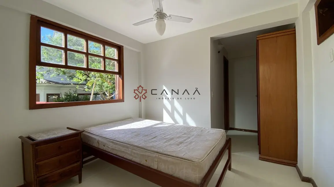 Foto 8 de Casa com 5 quartos à venda, 250m2 em Armacao Dos Buzios - RJ