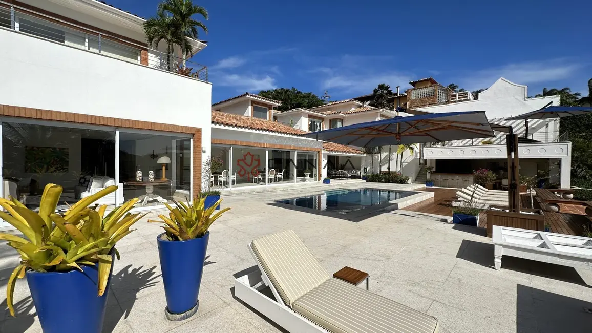 Foto 7 de Casa com 9 quartos à venda, 1500m2 em Armacao Dos Buzios - RJ