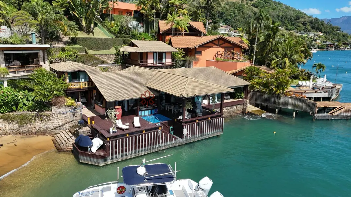 Foto 5 de Casa de Condomínio com 5 quartos para alugar, 600m2 em Portogalo, Angra Dos Reis - RJ
