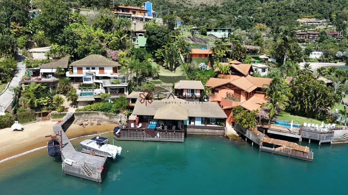 Foto 8 de Casa de Condomínio com 5 quartos para alugar, 600m2 em Portogalo, Angra Dos Reis - RJ
