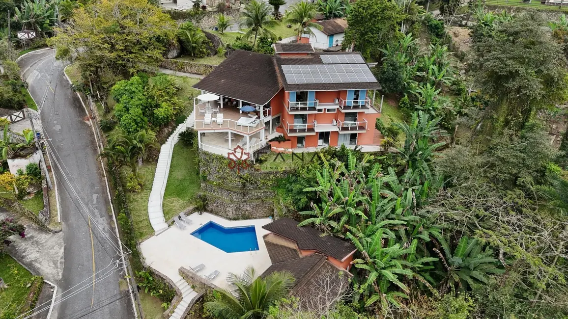 Foto 1 de Casa de Condomínio com 5 quartos à venda, 553m2 em Portogalo, Angra Dos Reis - RJ
