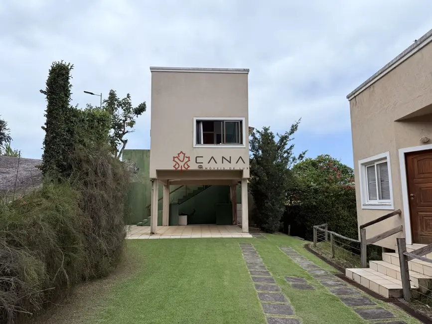 Casa com 4 quartos para alugar, 400m2 em Portogalo, Angra Dos Reis - RJ - imagem 9 Foto 9 de Casa com 4 quartos para alugar, 400m2 em Portogalo, Angra Dos Reis - RJ