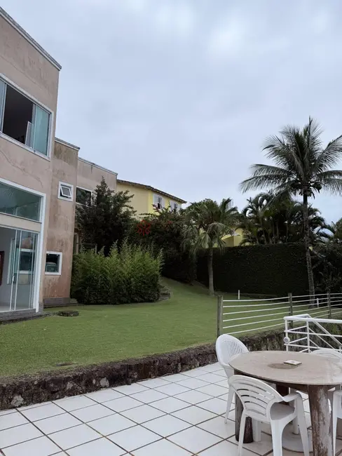 Casa com 4 quartos para alugar, 400m2 em Portogalo, Angra Dos Reis - RJ - imagem 5 Foto 5 de Casa com 4 quartos para alugar, 400m2 em Portogalo, Angra Dos Reis - RJ