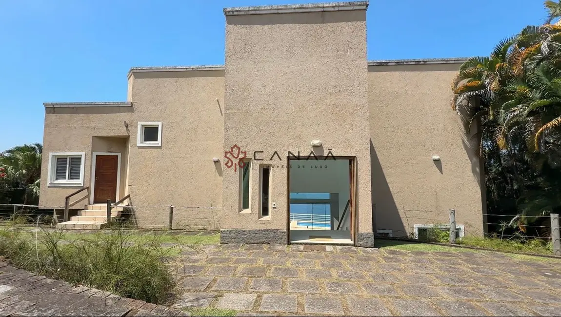 Casa com 4 quartos para alugar, 400m2 em Portogalo, Angra Dos Reis - RJ - imagem 3 Foto 3 de Casa com 4 quartos para alugar, 400m2 em Portogalo, Angra Dos Reis - RJ