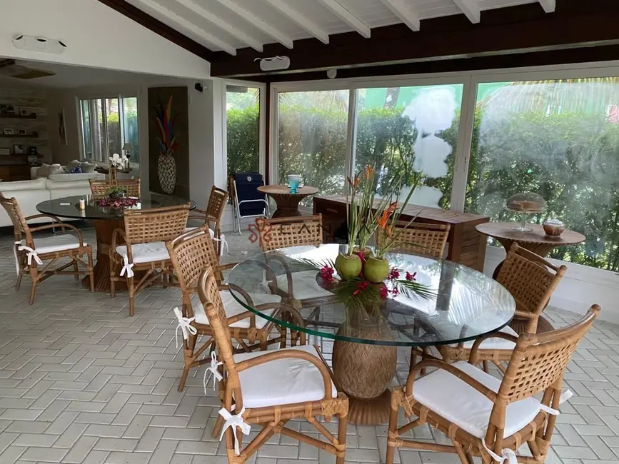 Casa com 4 quartos para alugar, 200m2 em Frade (Cunhambebe), Angra Dos Reis - RJ - imagem 3 Foto 3 de Casa com 4 quartos para alugar, 200m2 em Frade (Cunhambebe), Angra Dos Reis - RJ