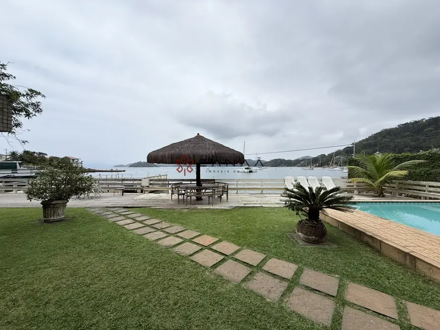Foto 2 de Casa com 8 quartos à venda, 800m2 em Praia Grande, Angra Dos Reis - RJ
