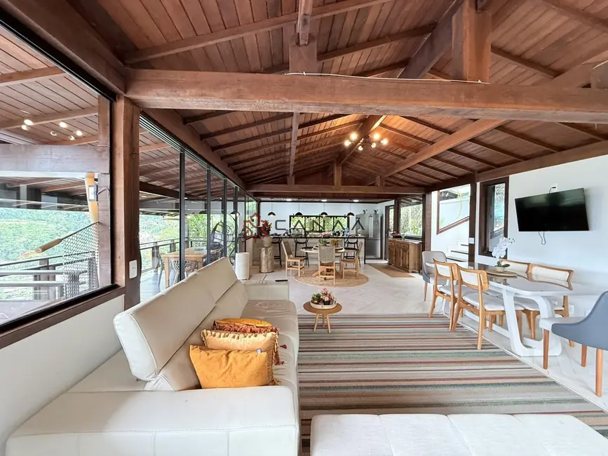 Foto 6 de Casa com 4 quartos à venda, 389m2 em Portogalo, Angra Dos Reis - RJ