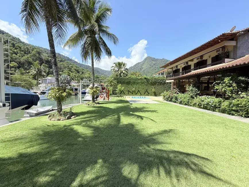 Foto 1 de Casa de Condomínio com 5 quartos à venda, 500m2 em Portogalo, Angra Dos Reis - RJ