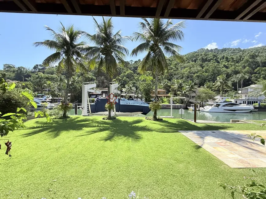 Foto 2 de Casa de Condomínio com 5 quartos à venda, 500m2 em Portogalo, Angra Dos Reis - RJ